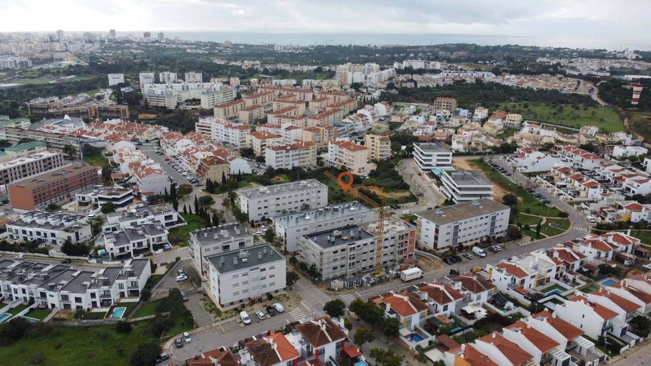 Apartamento T3 para Venda em Portimão Foto 6