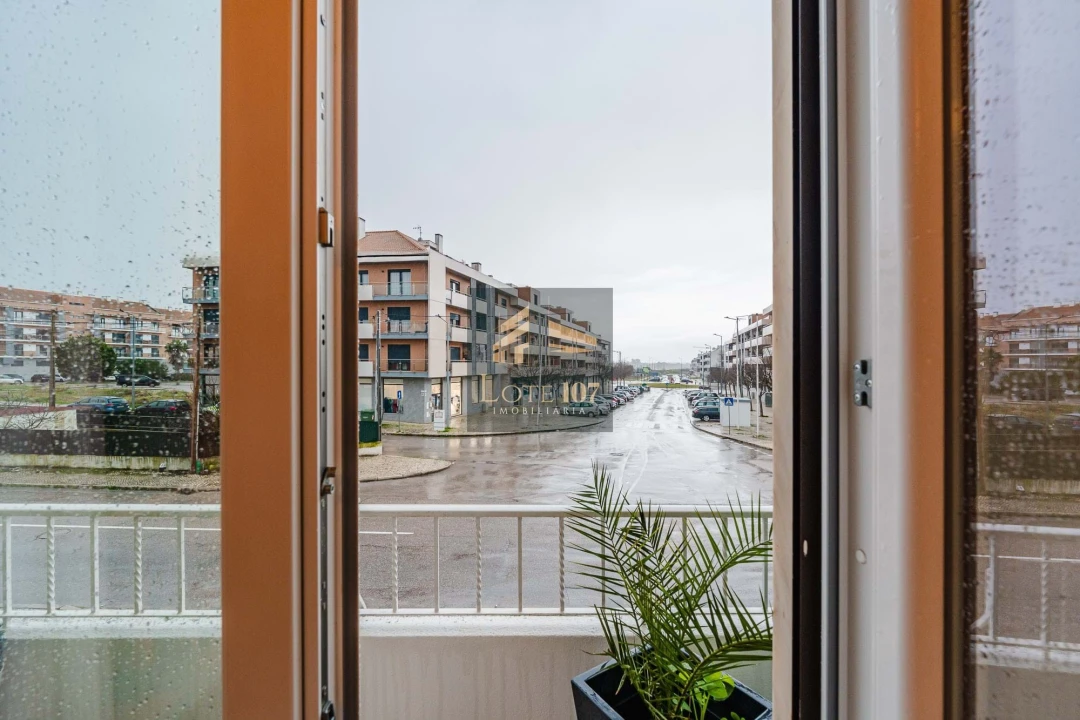 Apartamento T2 para Venda em Pinhal Novo Foto 31