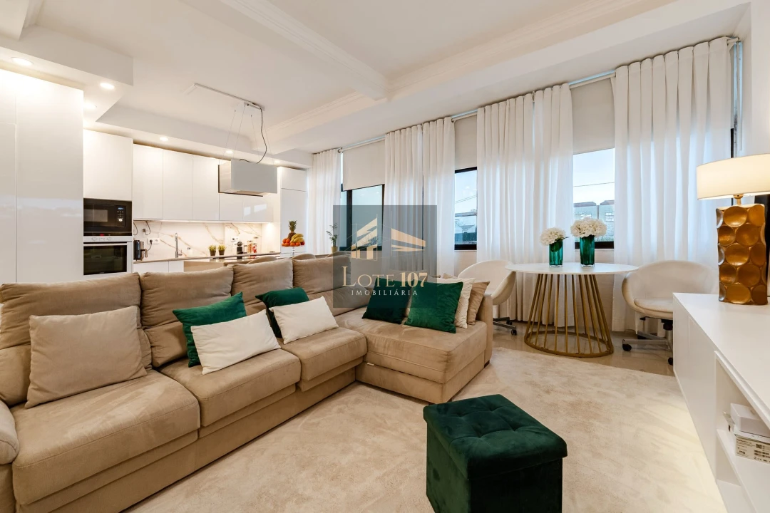 Apartamento T2 para Venda em Pinhal Novo Foto 1