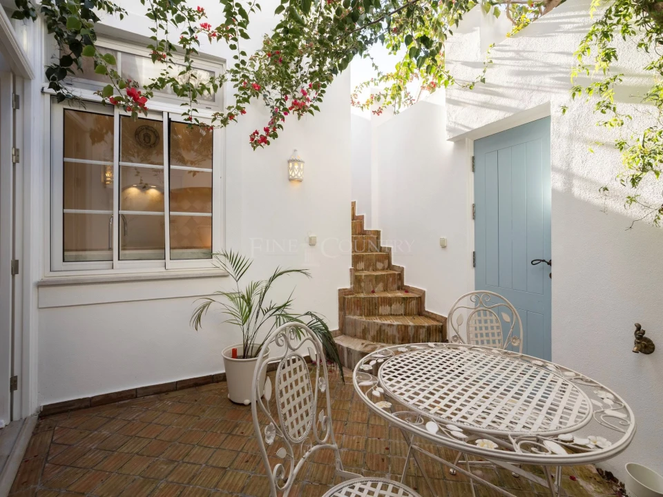 Moradia T1 para Venda em Olhão Foto 10