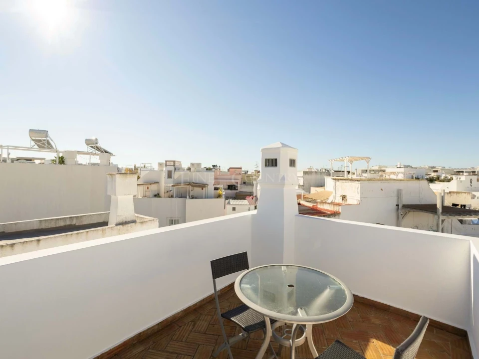 Moradia T1 para Venda em Olhão Foto 31