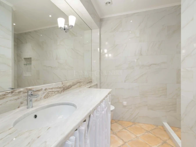 Moradia T1 para Venda em Olhão Foto 26