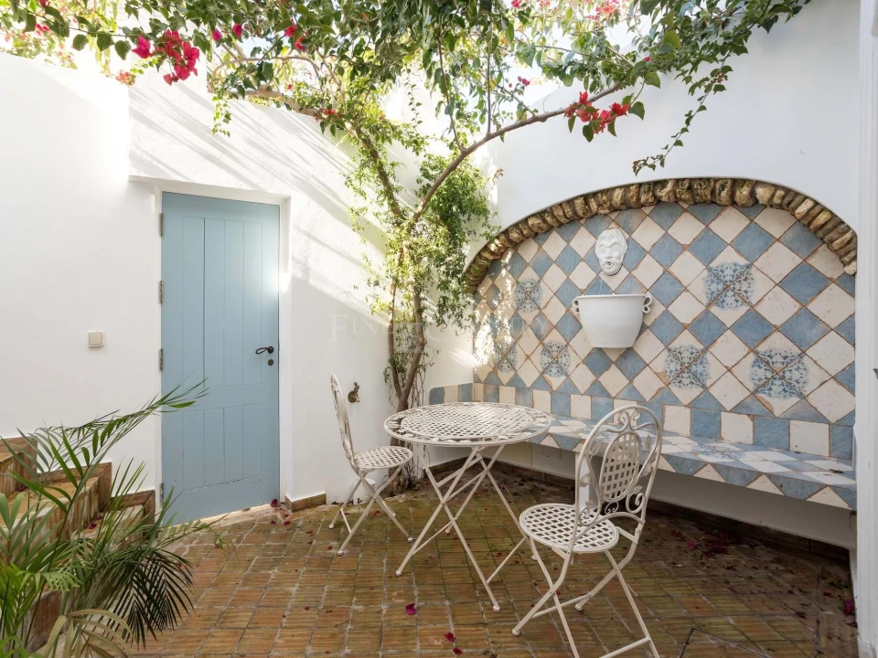 Moradia T1 para Venda em Olhão Foto 1