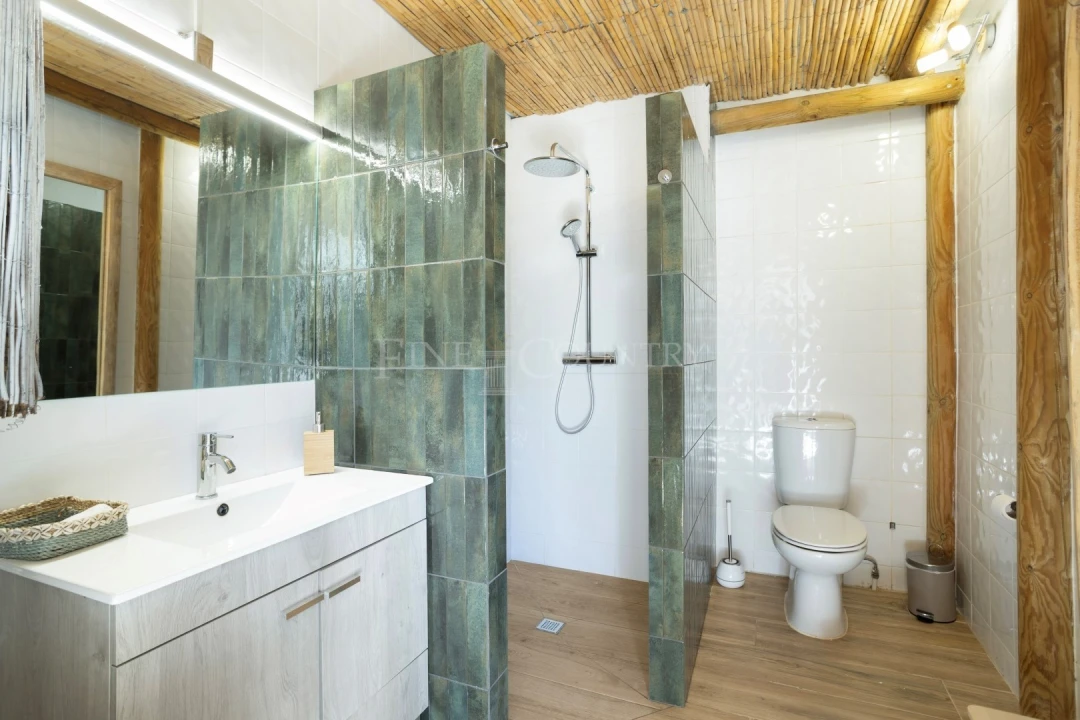 Moradia T5 para Venda em Olhão Foto 33