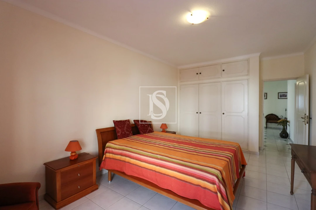 Moradia T5 para Venda em Portimão Foto 31