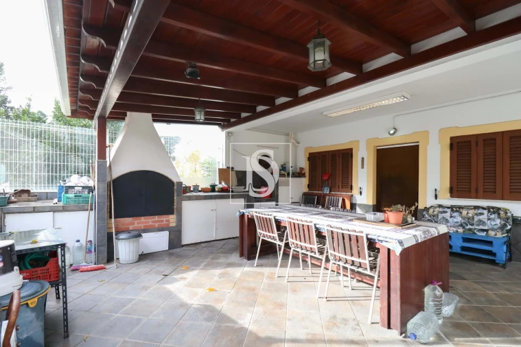 Moradia T5 para Venda em Portimão Foto 7