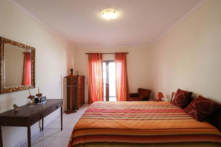 Moradia T5 para Venda em Portimão Foto 29