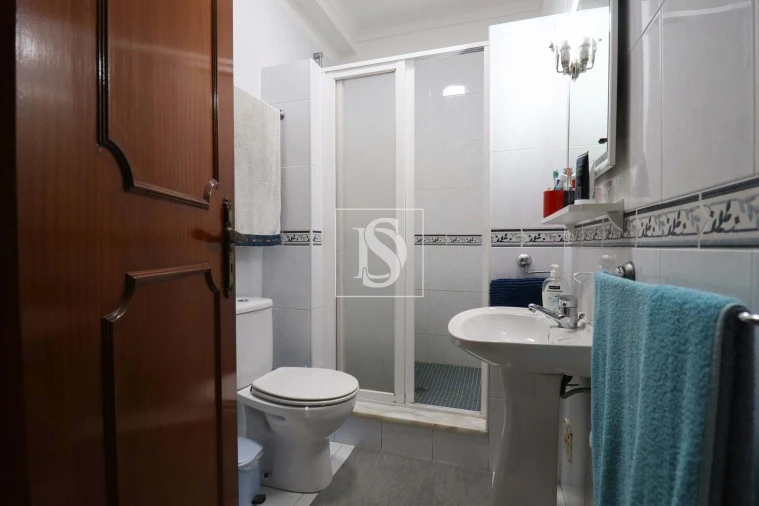 Moradia T5 para Venda em Portimão Foto 17