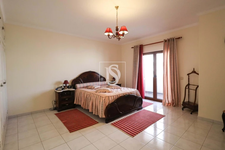 Moradia T5 para Venda em Portimão Foto 32