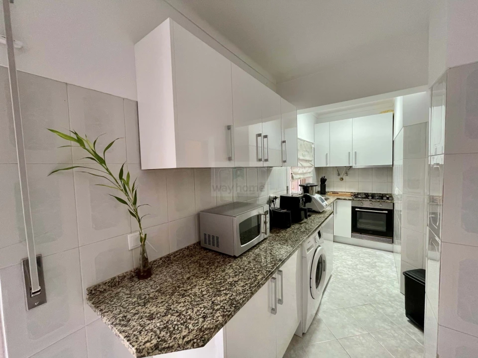 Apartamento T2 para Venda em Costa da Caparica Foto 8