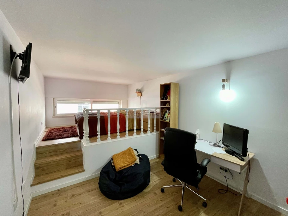 Apartamento T2 para Venda em Costa da Caparica Foto 21