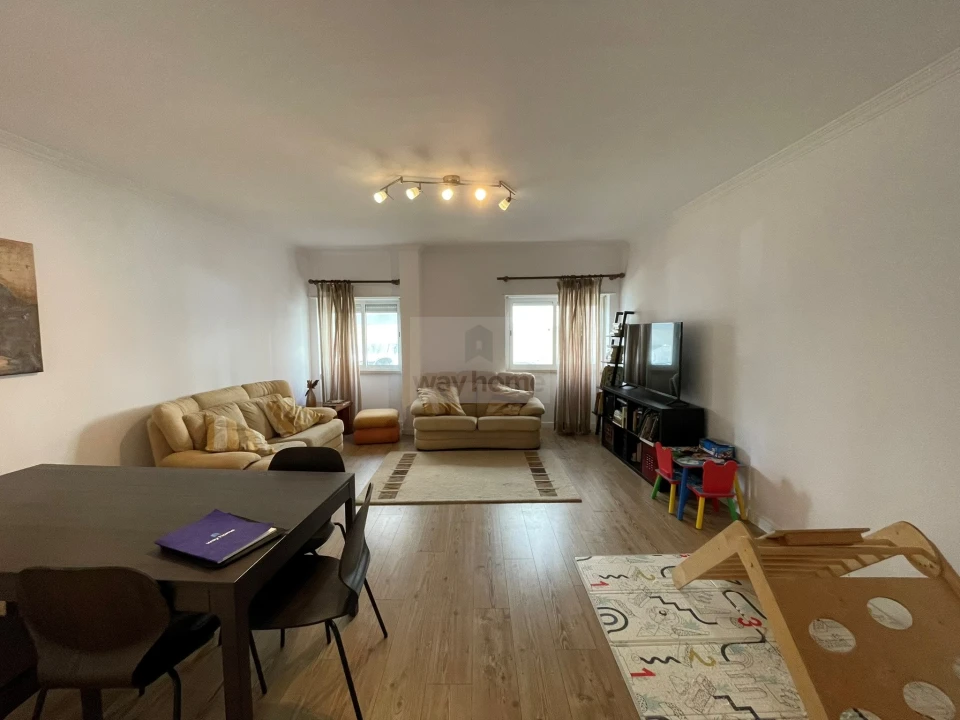 Apartamento T2 para Venda em Costa da Caparica Foto 1