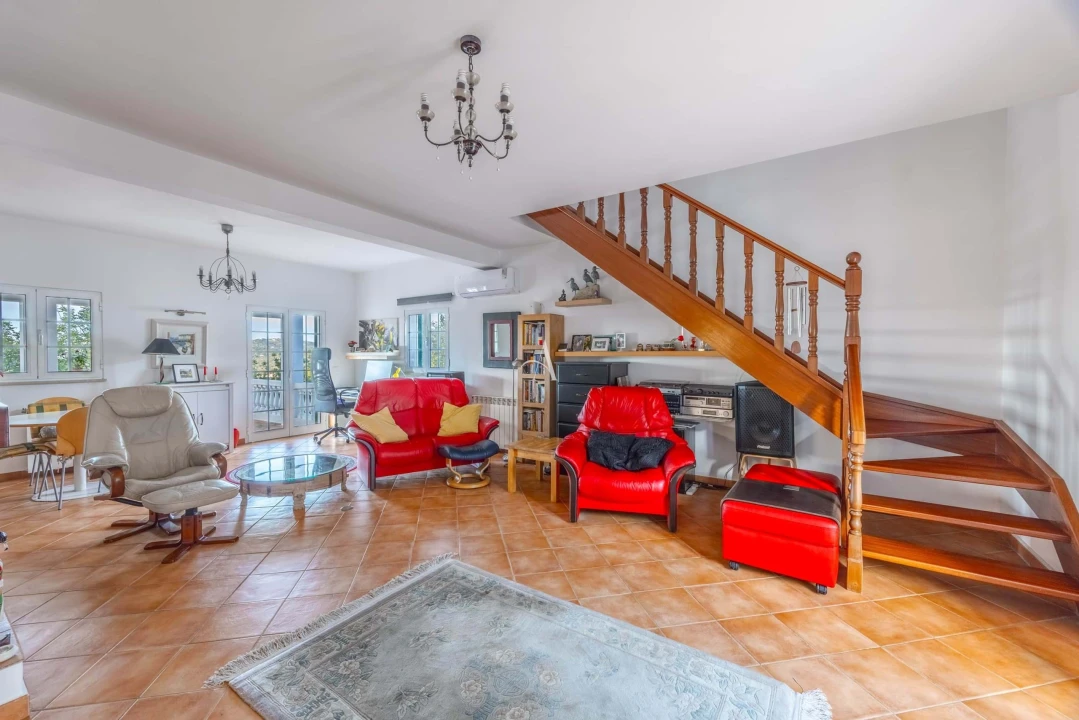 Apartamento T3 para Venda em Santa Barbara de Nexe Foto 8