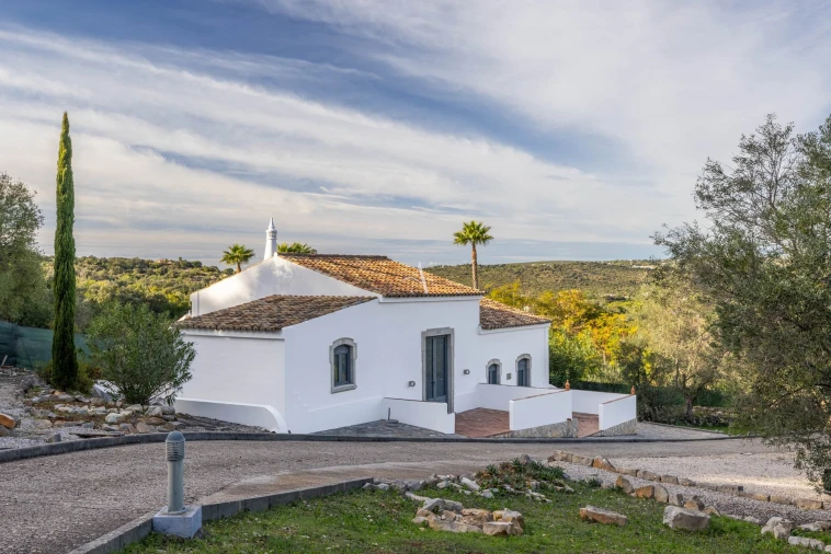 Apartamento T3 para Venda em Santa Barbara de Nexe Foto 22