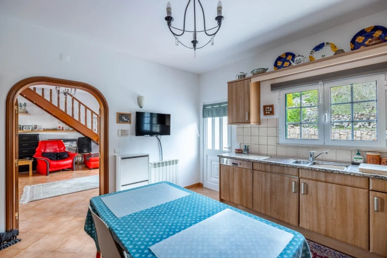 Apartamento T3 para Venda em Santa Barbara de Nexe Foto 13