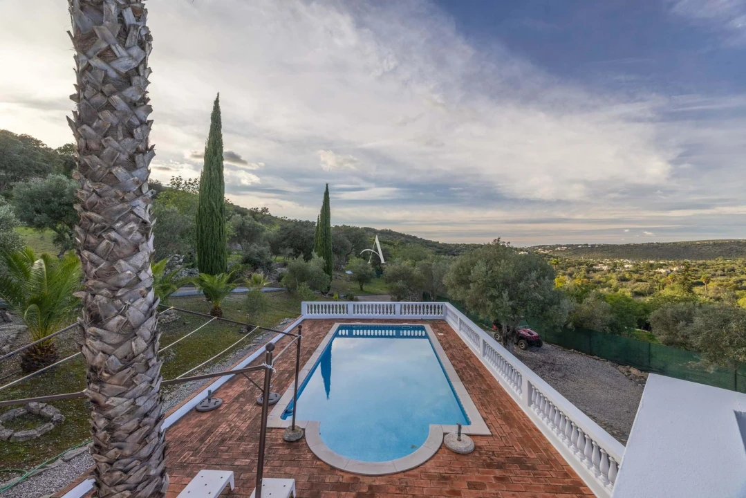 Apartamento T3 para Venda em Santa Barbara de Nexe Foto 25