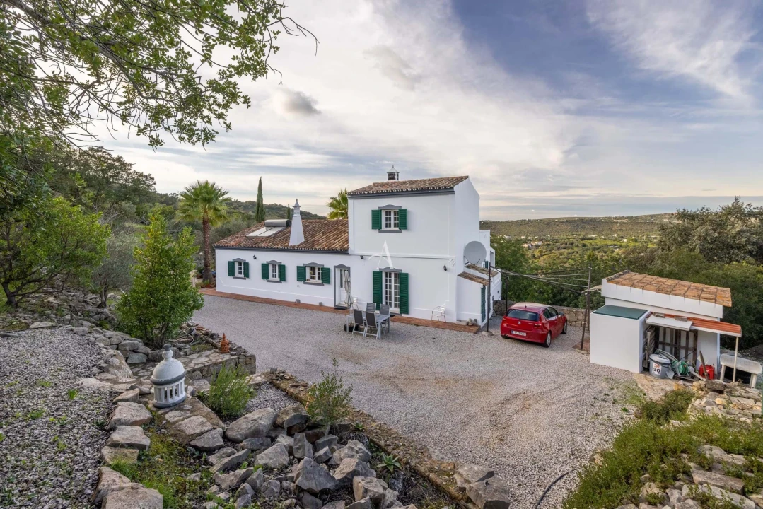 Apartamento T3 para Venda em Santa Barbara de Nexe Foto 34