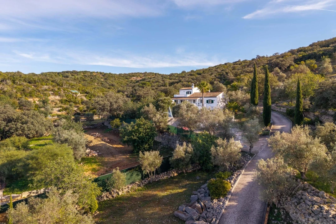 Apartamento T3 para Venda em Santa Barbara de Nexe Foto 24