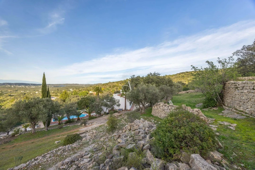 Apartamento T3 para Venda em Santa Barbara de Nexe Foto 26