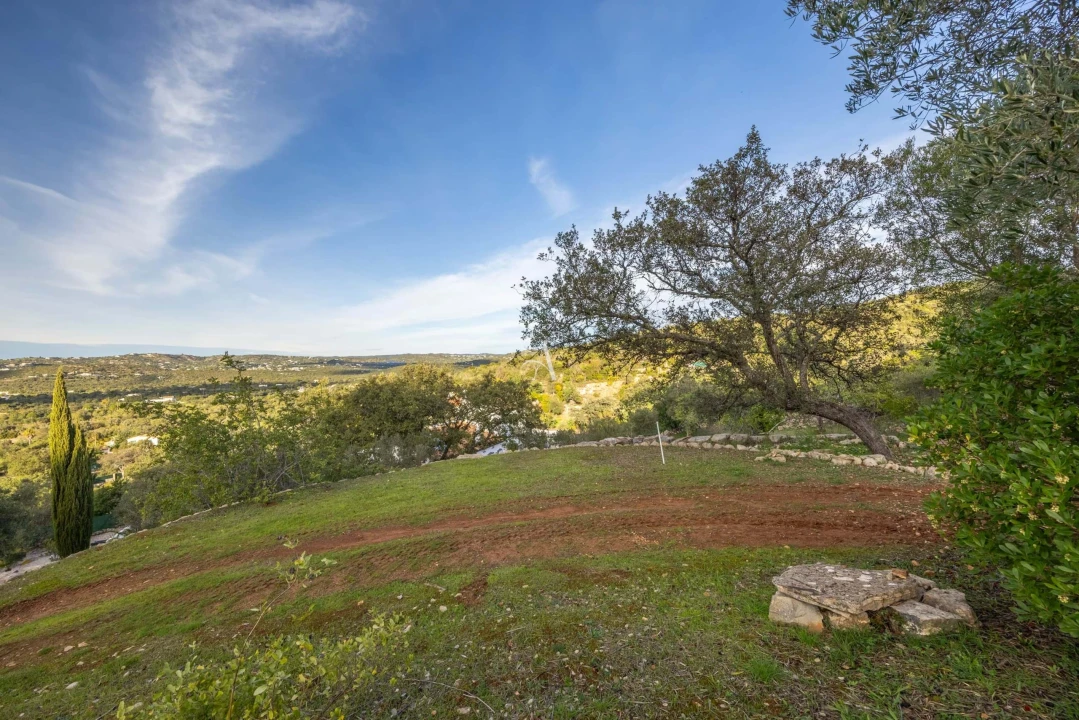 Apartamento T3 para Venda em Santa Barbara de Nexe Foto 29