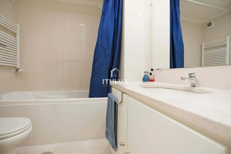 Apartamento T3 para Venda em São Domingos de Rana Foto 3