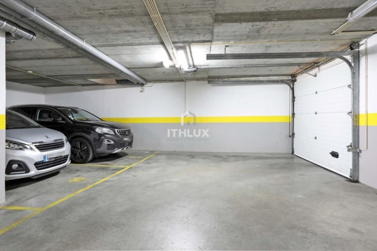 Apartamento T3 para Venda em São Domingos de Rana Foto 4