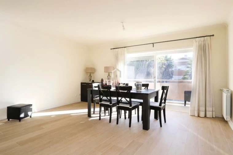 Apartamento T3 para Venda em São Domingos de Rana Foto 7