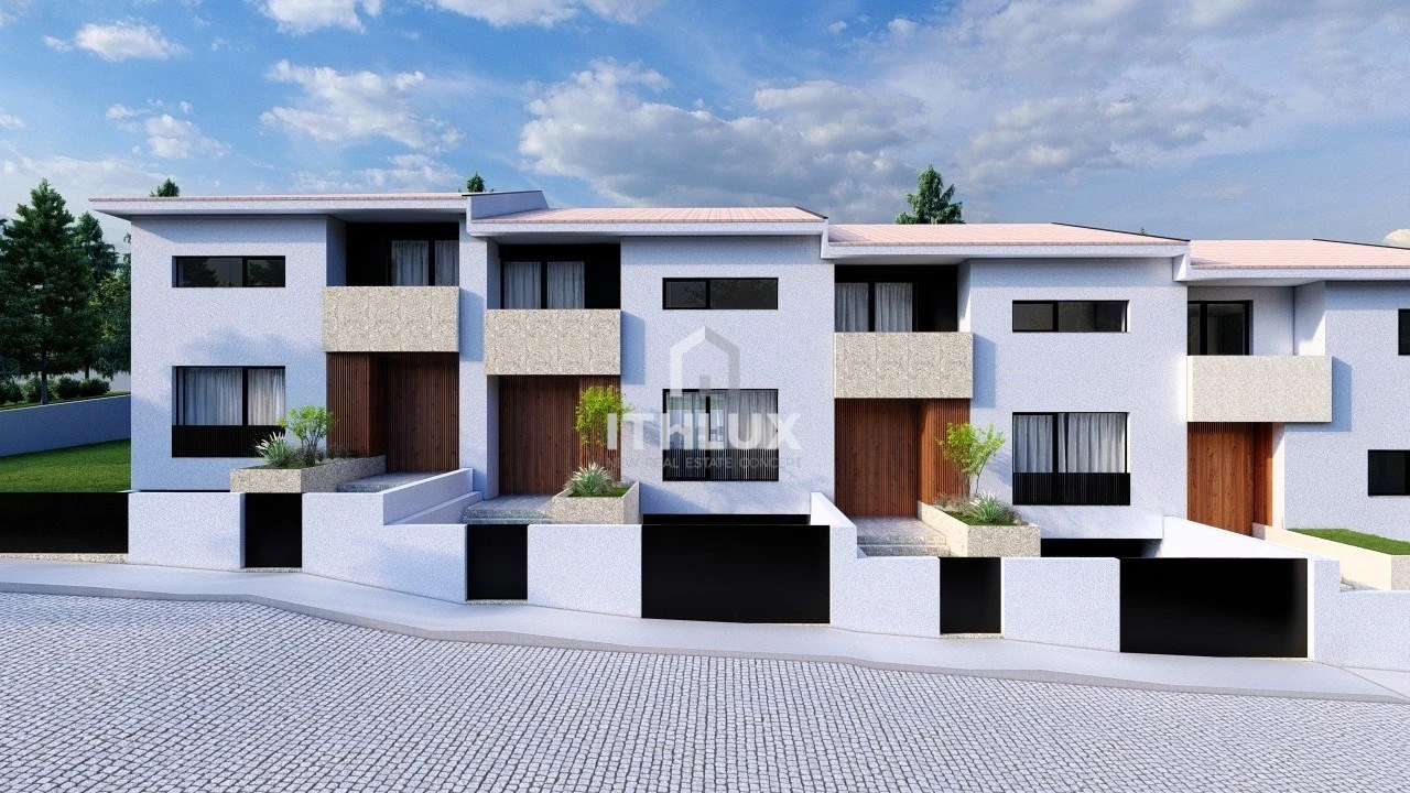 Apartamento T4 para Venda em Este (São Pedro e São Mamede) Foto 2