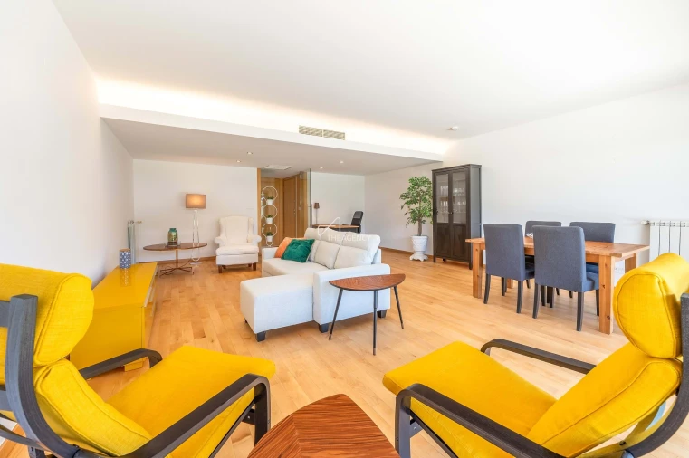 Apartamento T2 para Venda em Cascais e Estoril Foto 3