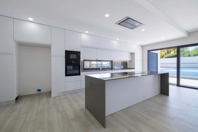 Moradia T3 para Venda em Mexilhoeira Grande Foto 9