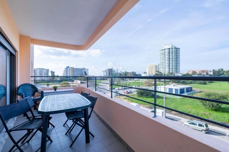 Apartamento T2 para Venda em Portimão Foto 14