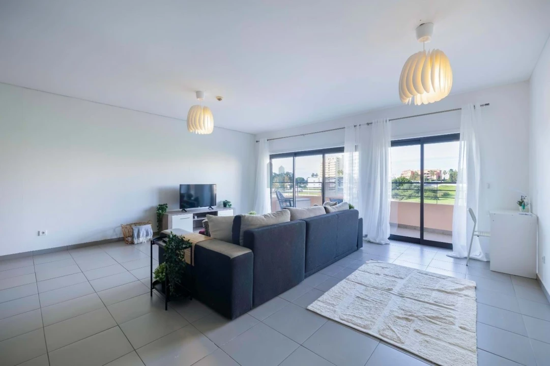 Apartamento T2 para Venda em Portimão Foto 10
