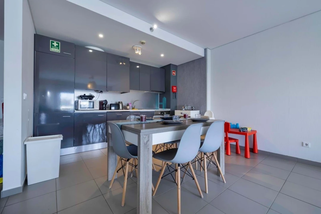 Apartamento T2 para Venda em Portimão Foto 8