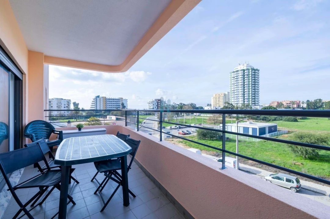 Apartamento T2 para Venda em Portimão Foto 14
