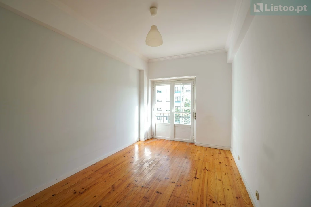 Apartamento T3 para Venda em Lumiar Foto 14