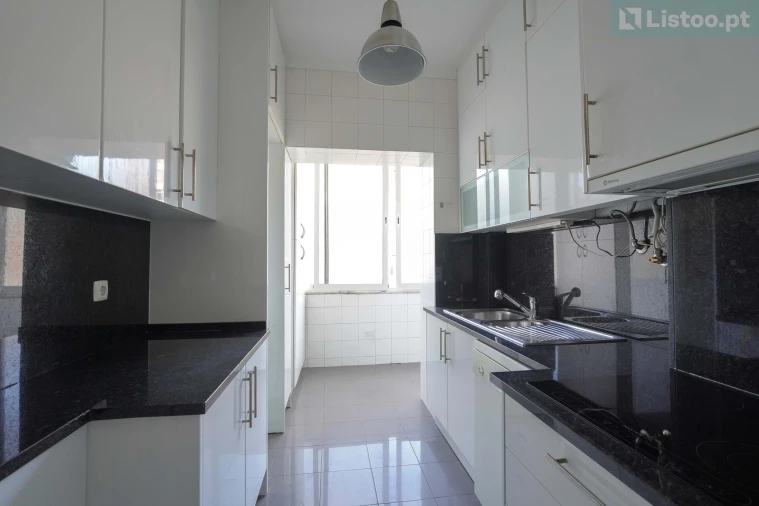 Apartamento T3 para Venda em Lumiar Foto 20