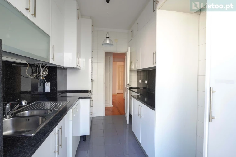 Apartamento T3 para Venda em Lumiar Foto 19