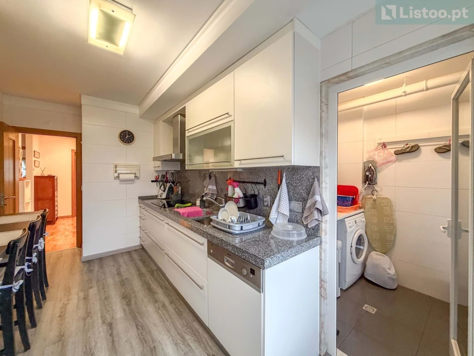 Apartamento T2 para Venda em Ajuda Foto 12