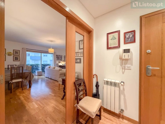 Apartamento T2 para Venda em Ajuda Foto 2