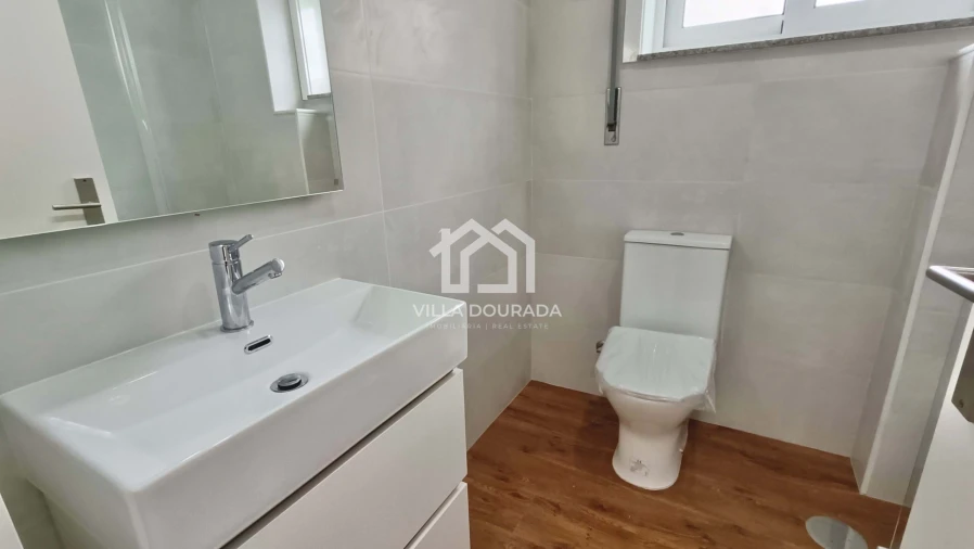 Apartamento T3 para Venda em Aguas Santas Foto 29