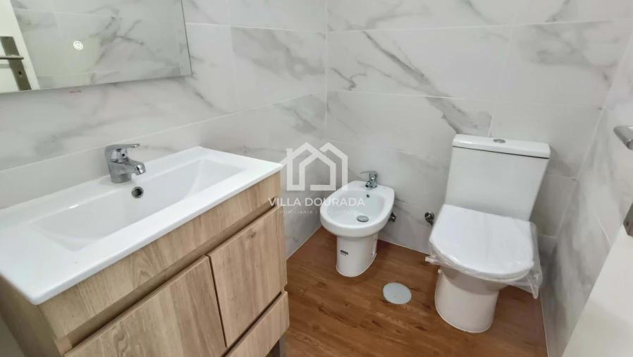 Apartamento T3 para Venda em Aguas Santas Foto 26