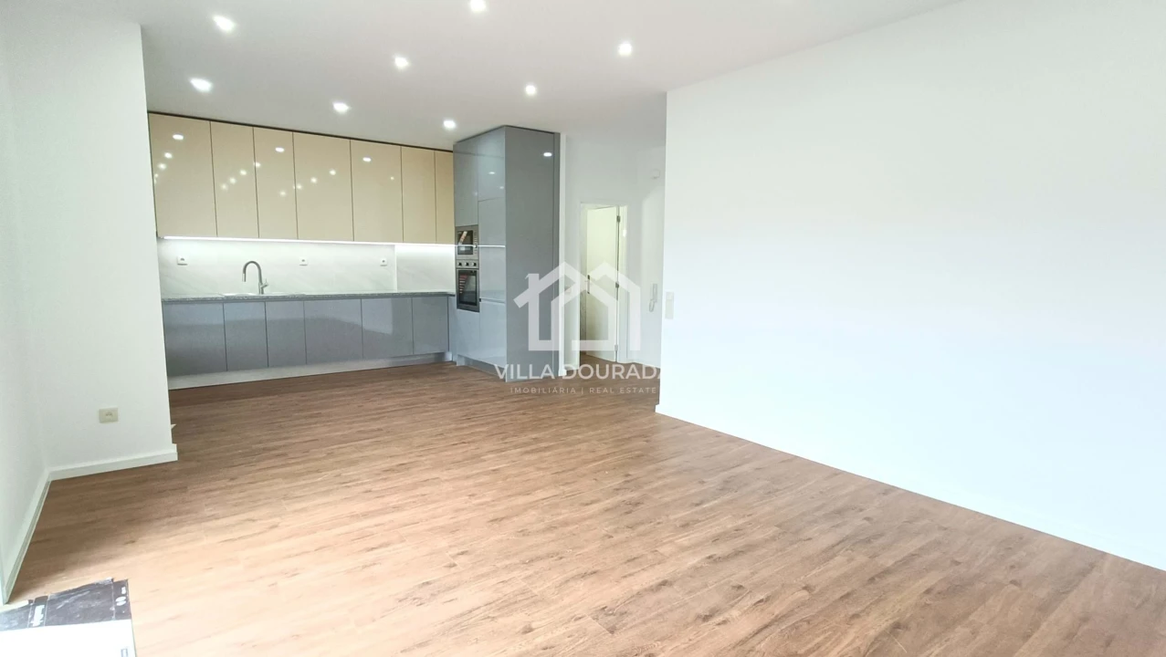 Apartamento T3 para Venda em Aguas Santas Foto 5