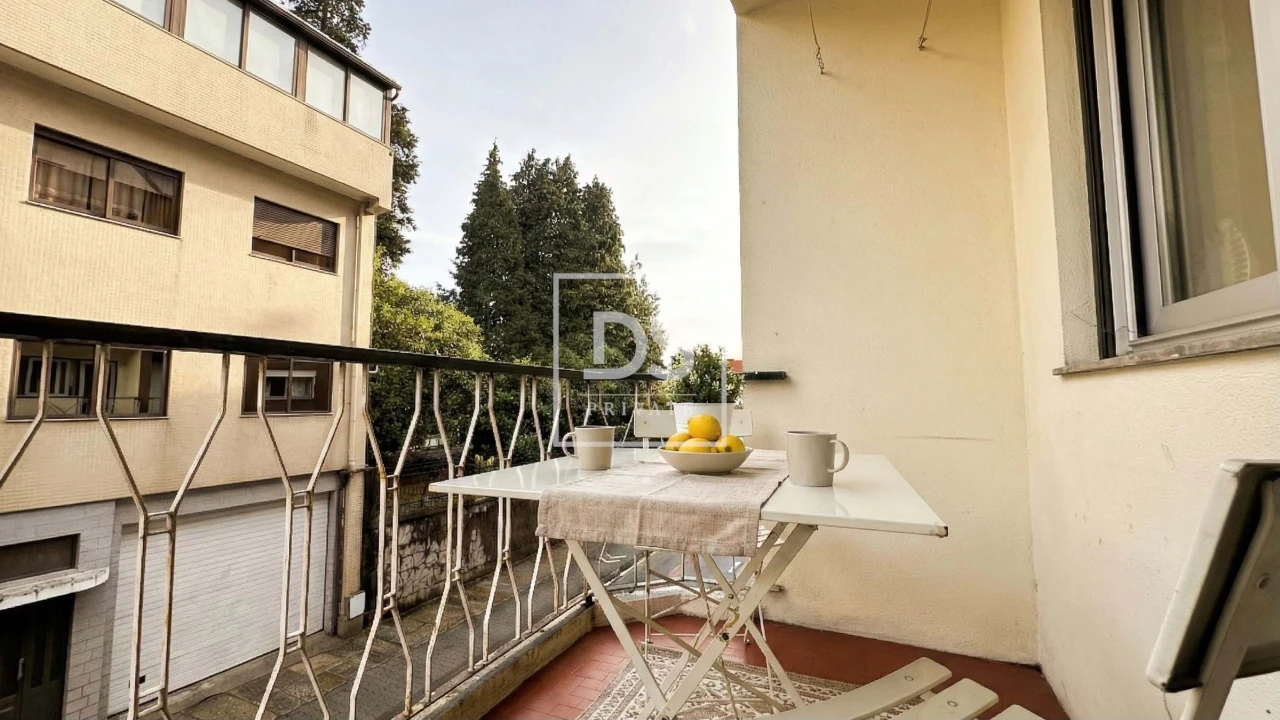 Apartamento T1 para Venda em Braga (Maximinos, Sé e Cividade) Foto 11