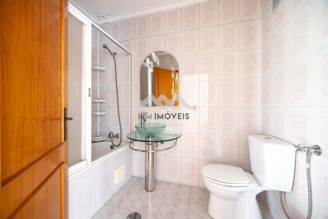 Apartamento T2 para Venda em Santa Marinha e São Pedro da Afurada Foto 6