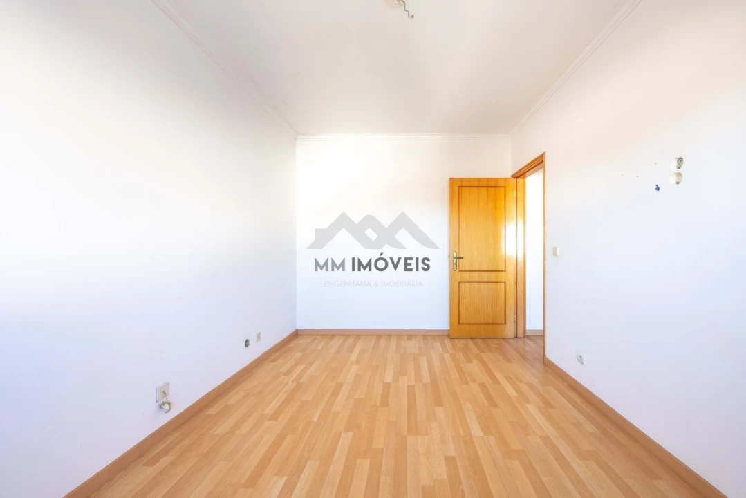 Apartamento T2 para Venda em Santa Marinha e São Pedro da Afurada Foto 25