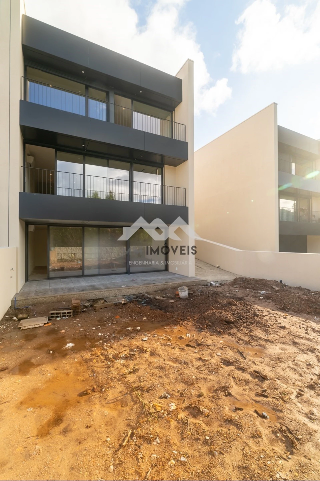 Moradia T3 para Venda em Fânzeres e São Pedro da Cova Foto 41