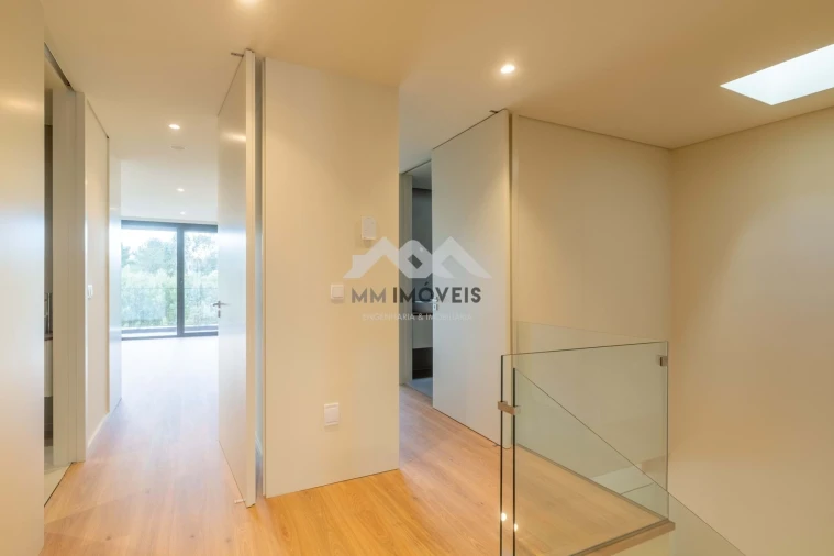 Moradia T3 para Venda em Fânzeres e São Pedro da Cova Foto 19