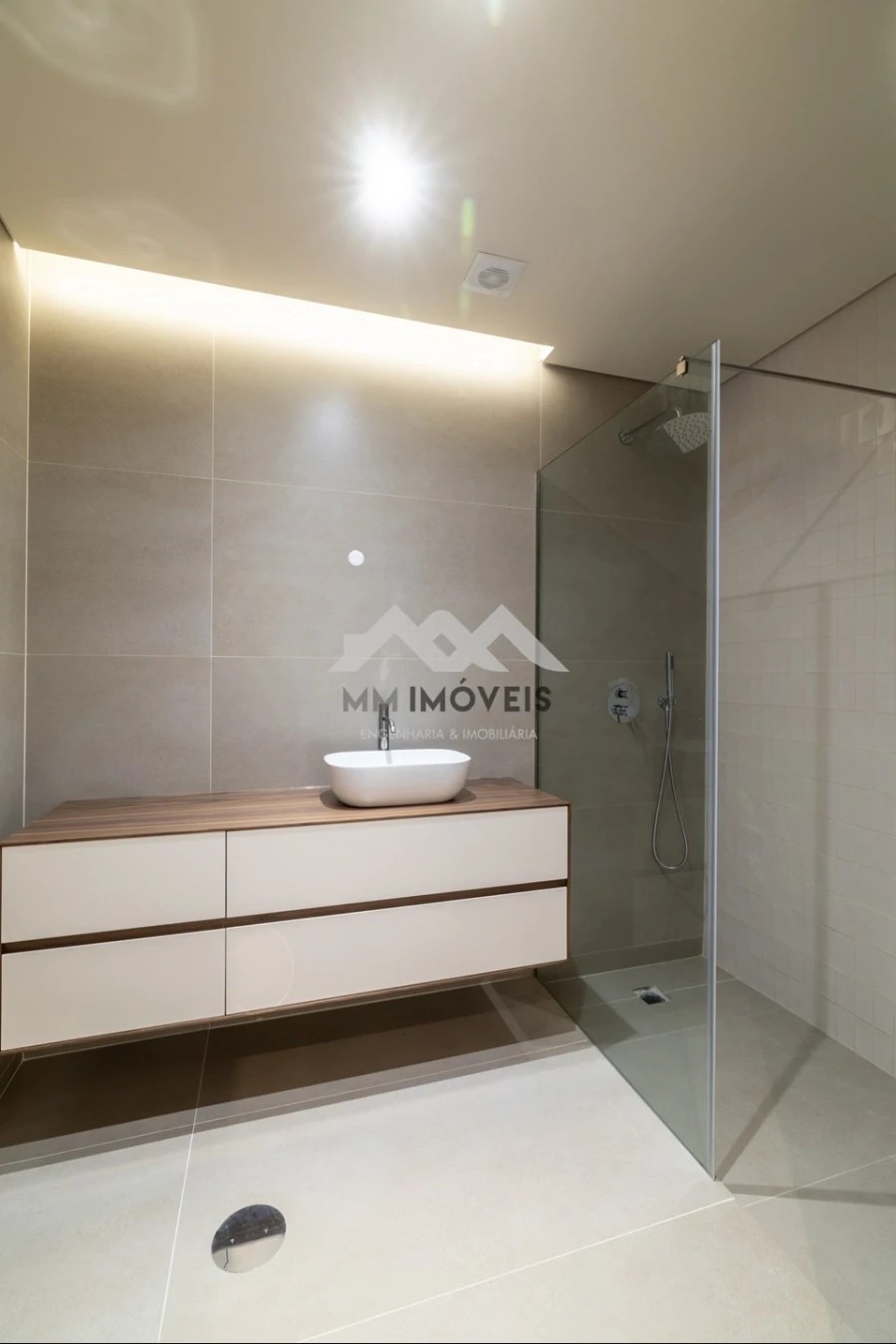 Moradia T3 para Venda em Fânzeres e São Pedro da Cova Foto 29