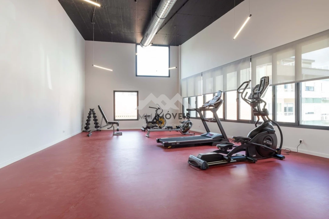 Apartamento T4 para Venda em Paranhos Foto 53