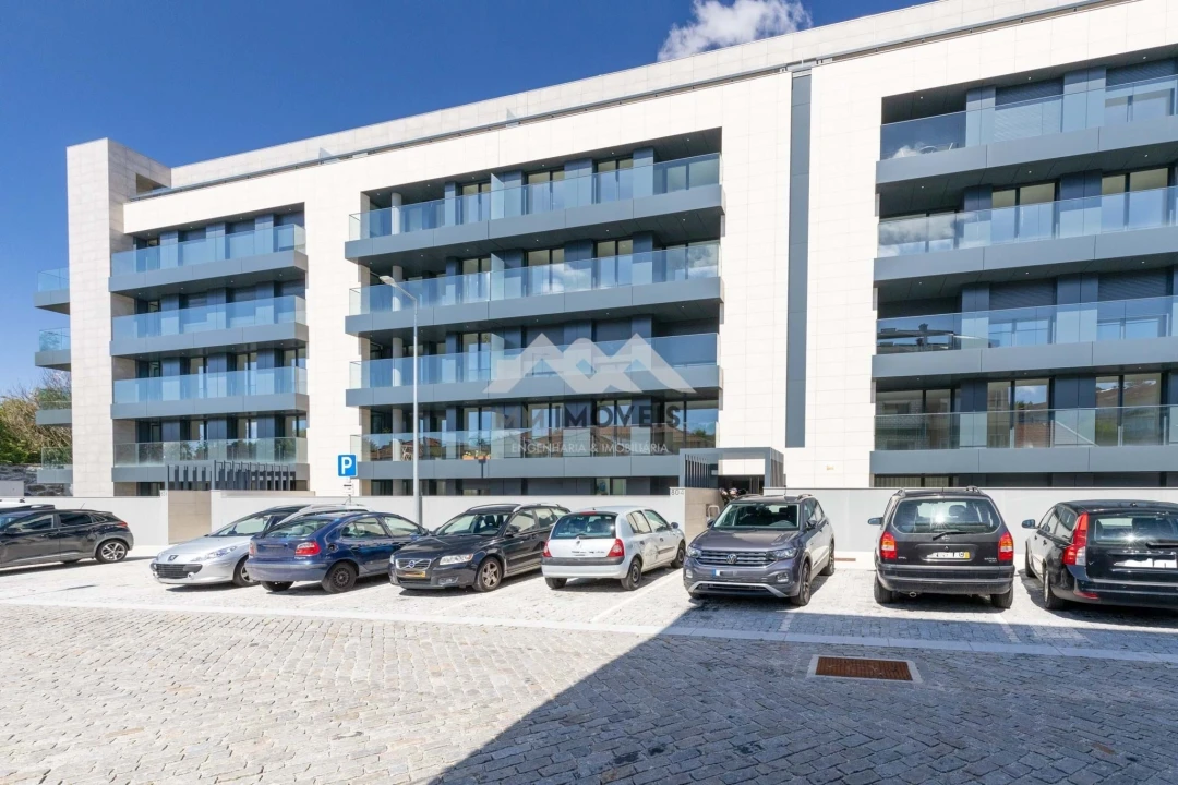 Apartamento T4 para Venda em Paranhos Foto 35